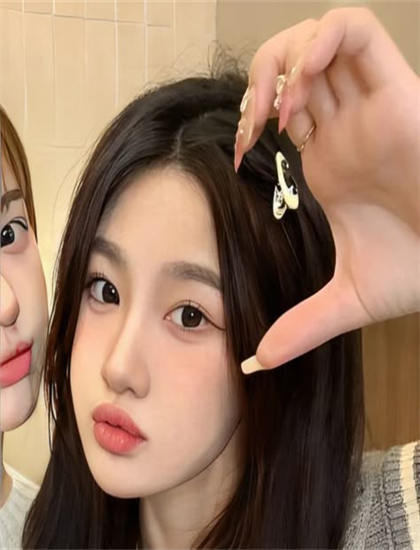 年代剧艺术分析：《陛下的穿越生活》的市场表现与观众反响 ——年代剧的专业鉴赏